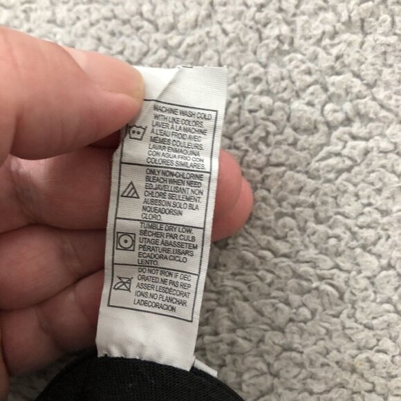 NINTENDO Womens 8-Bit Mario Man 1981 Black Short Sleeve T-Shirt Sz L - Picture 8 of 8